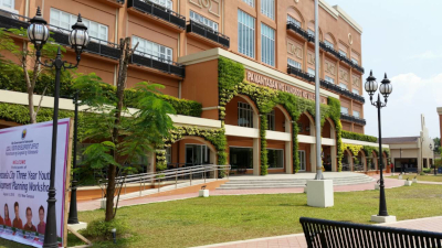 PLV Valenzuela Greenwall / Vertical Garden using VF-2